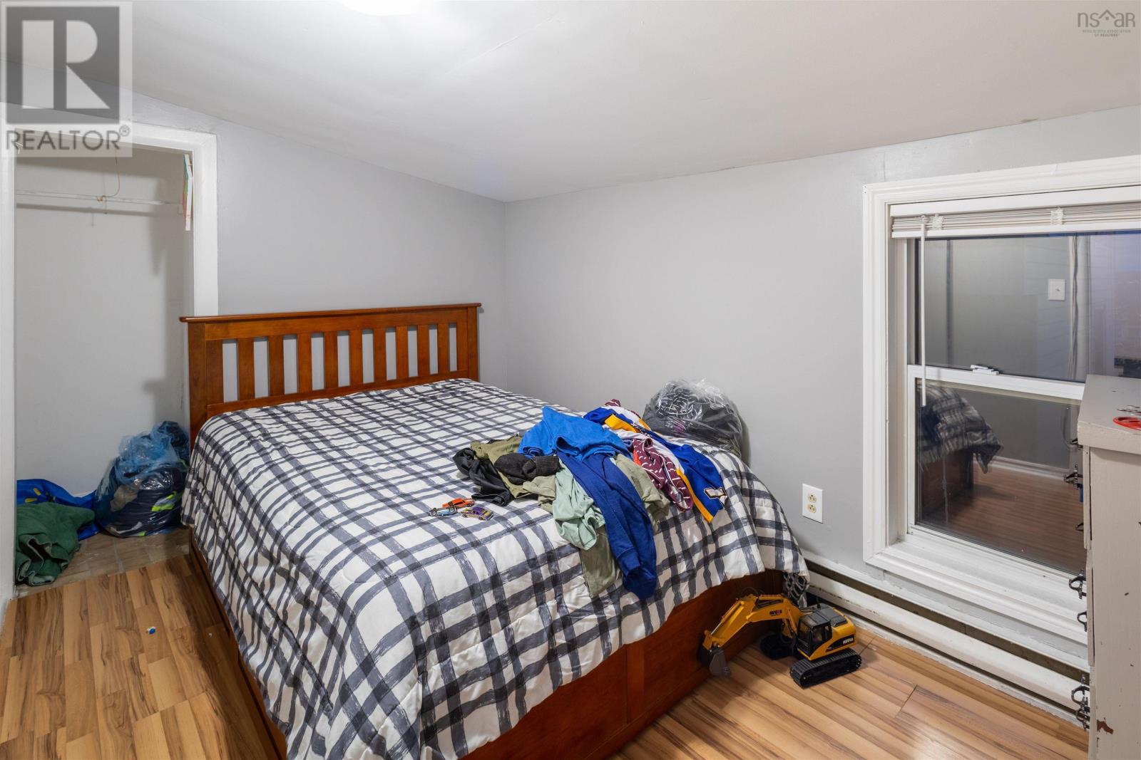 Property 39 of 41 of 253 Lingan Road