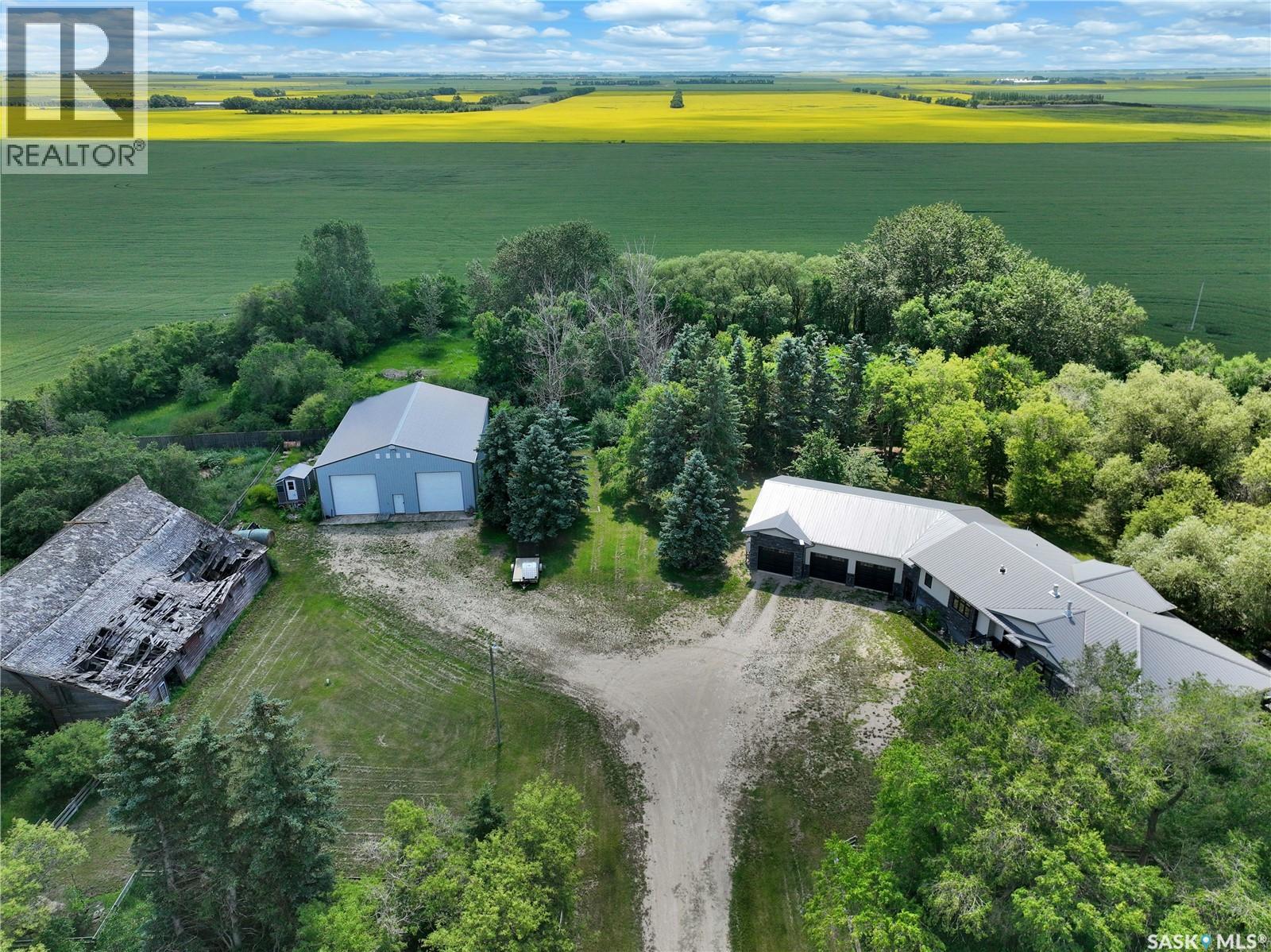 Lazy Dollar Ranch,Brock Rm No. 64,,