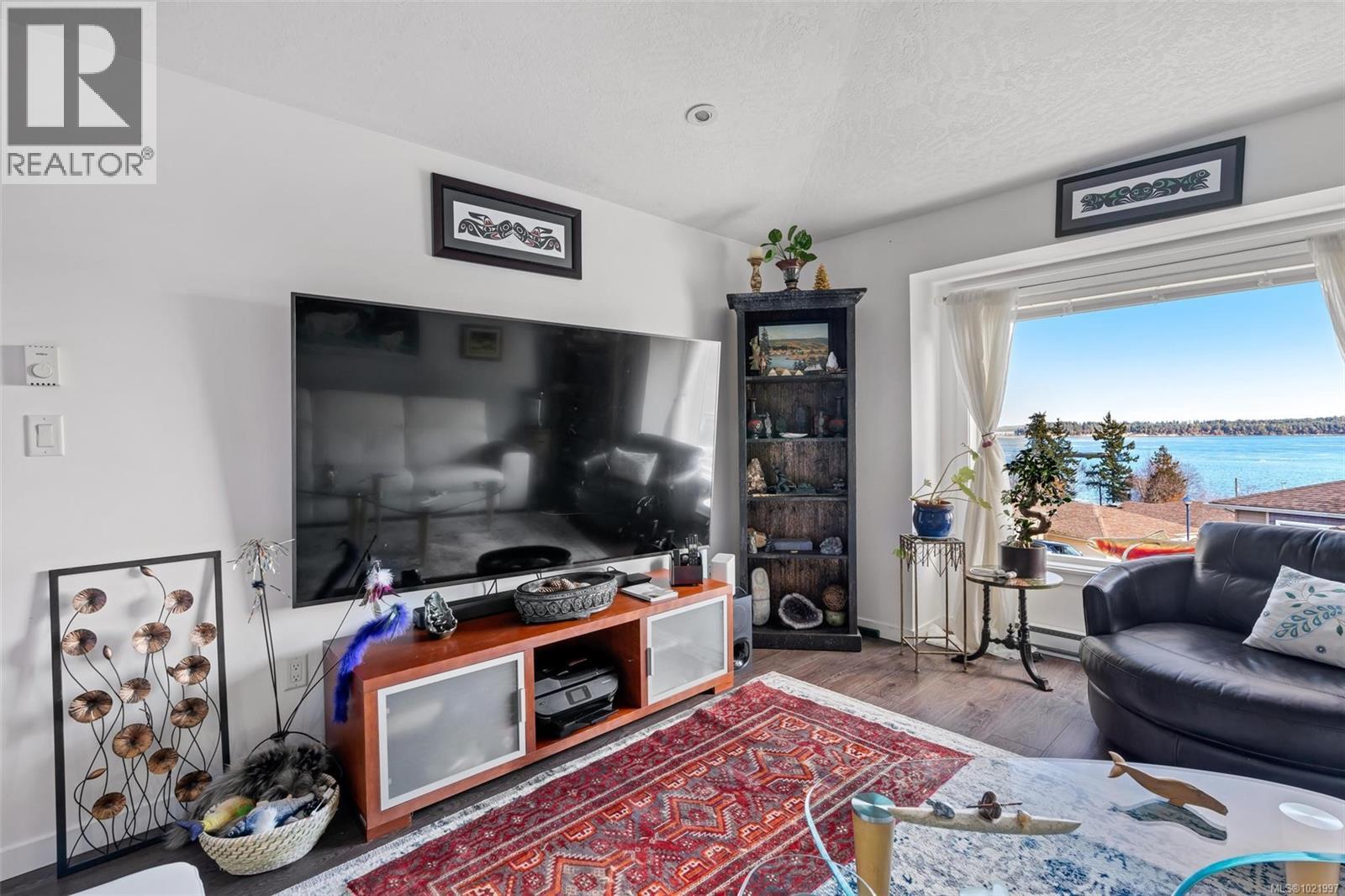 1 2740 Stautw Rd, Central Saanich