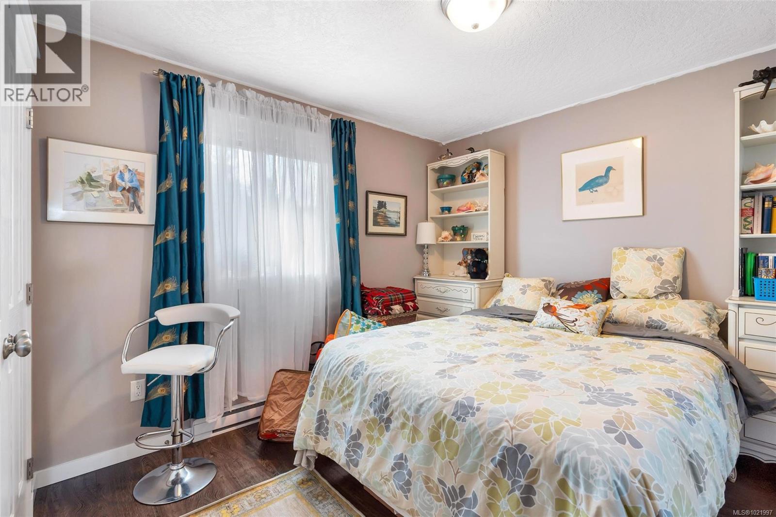 1 2740 Stautw Rd, Central Saanich