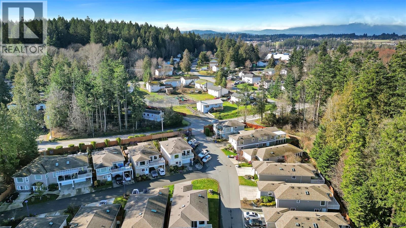 1 2740 Stautw Rd, Central Saanich