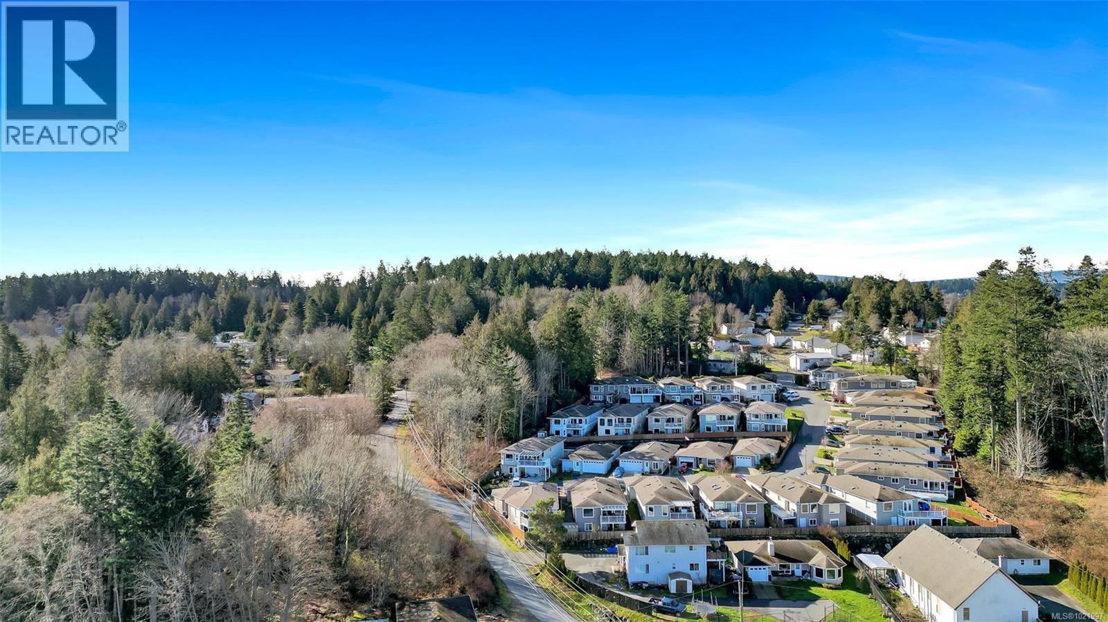 1 2740 Stautw Rd, Central Saanich