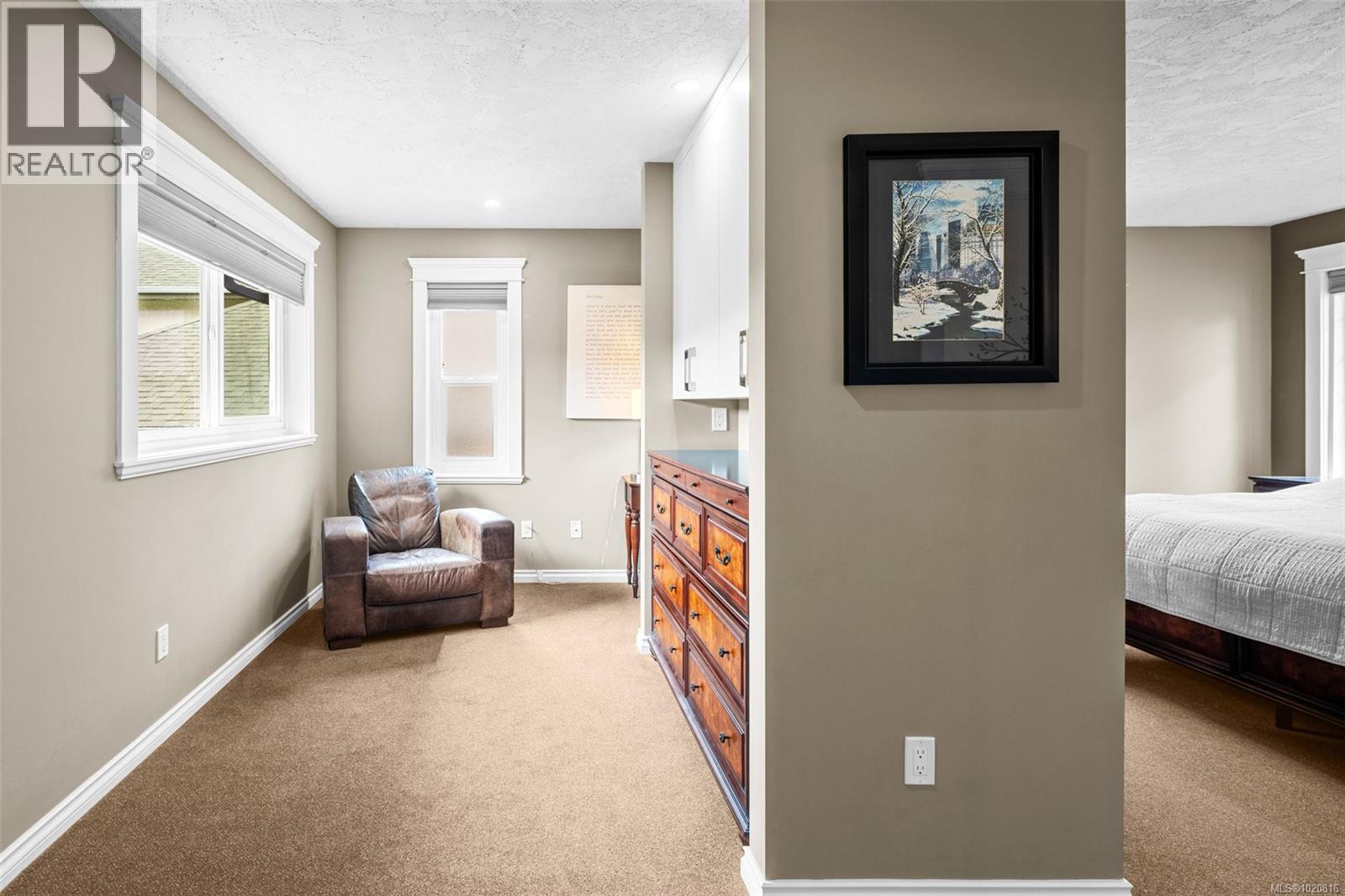 2013 Ferndale Rd, Saanich