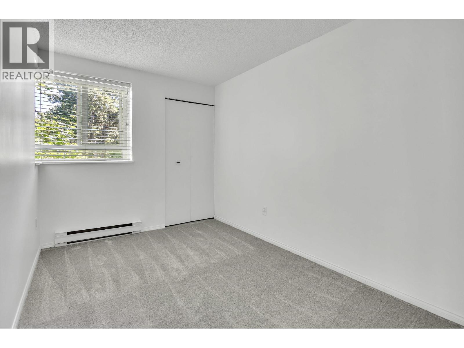 28 1345 W 4TH AVENUE, Vancouver