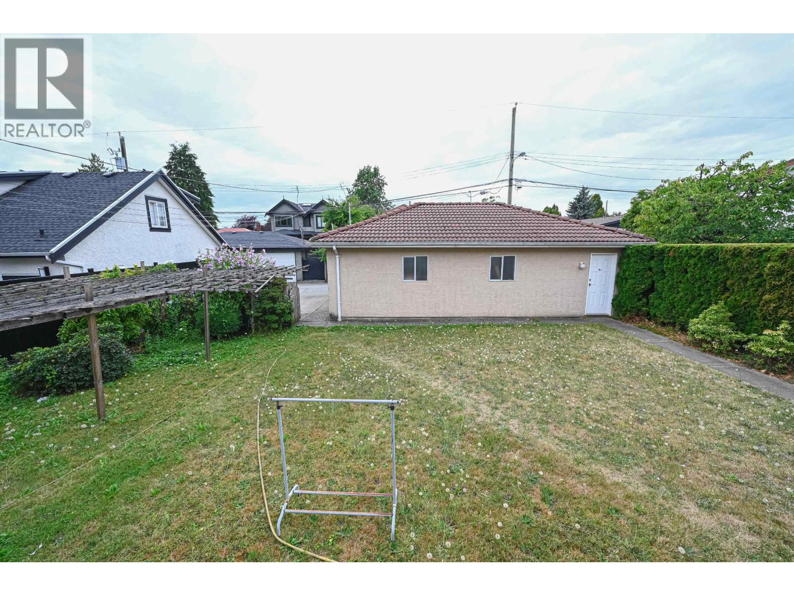 6889 KERR STREET, Vancouver