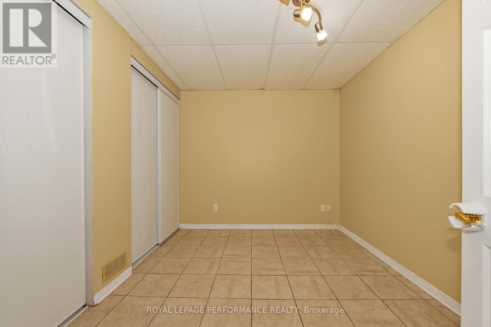 644 VALIN STREET - 10