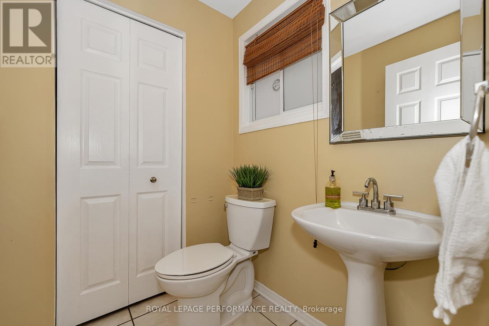 644 VALIN STREET - 15