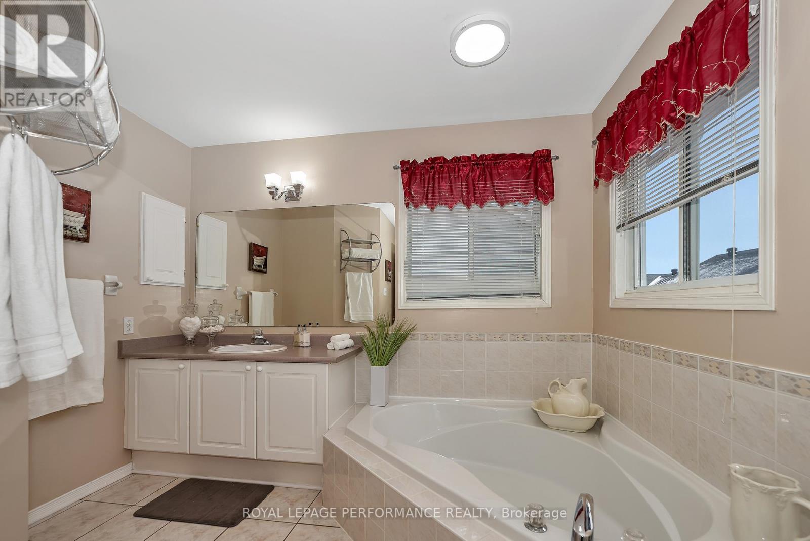 644 VALIN STREET - 29