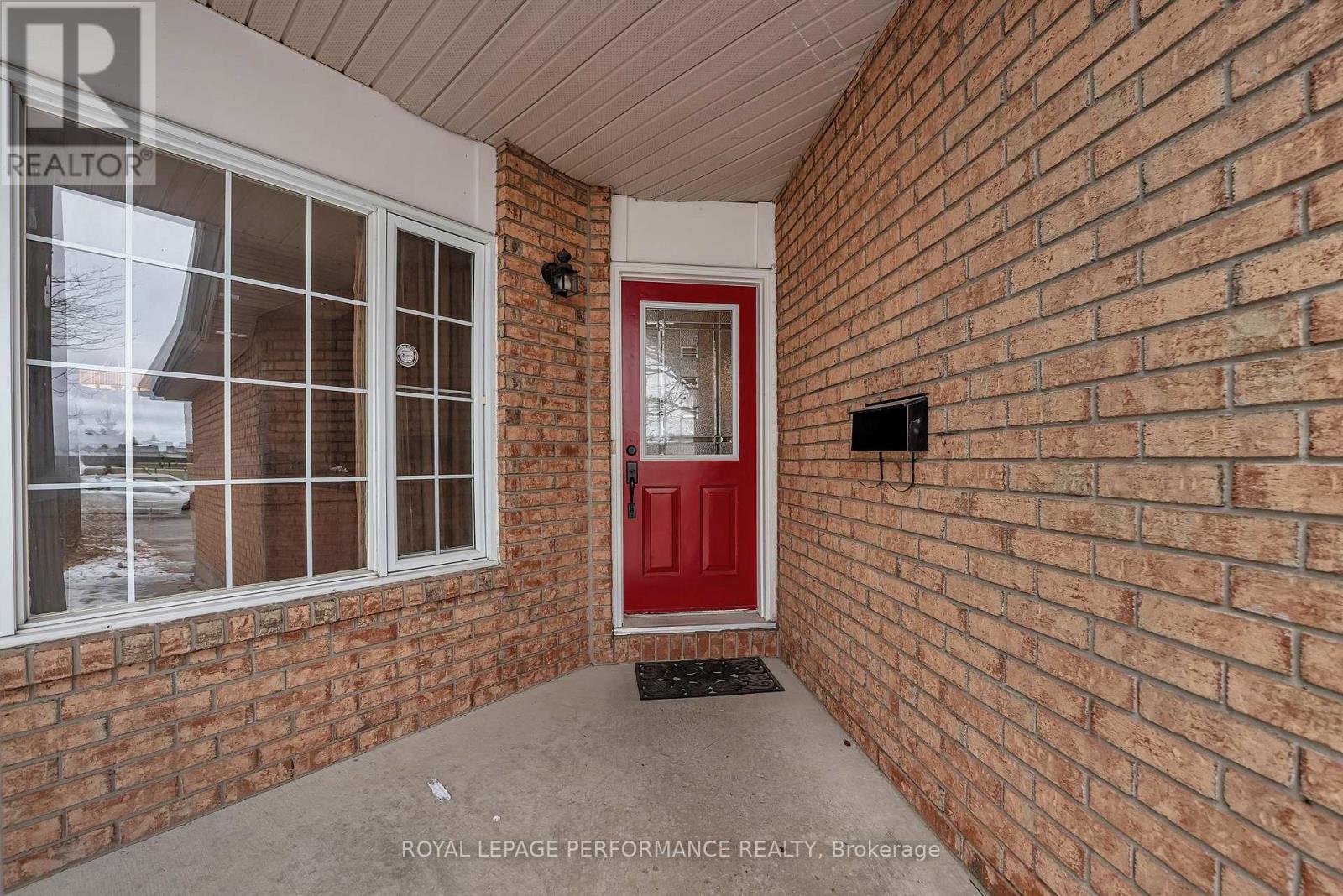 644 VALIN STREET - 3