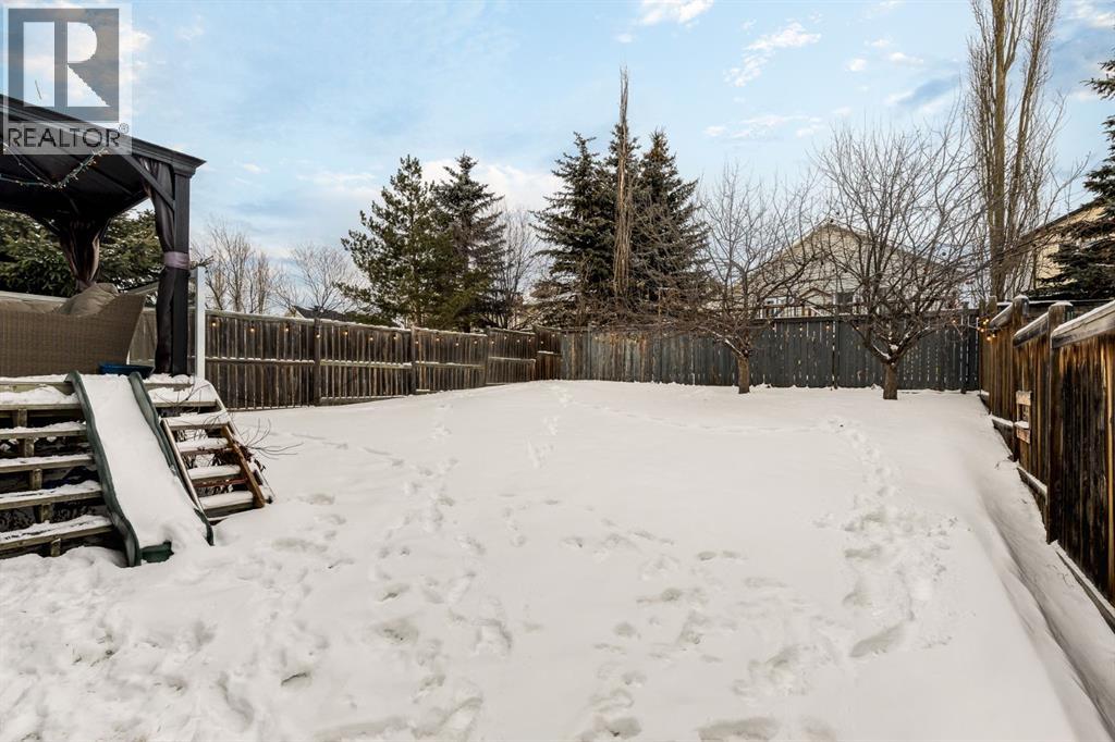Single Family House for Sale in  Coventry Court NE Coventry Hills Calgary 