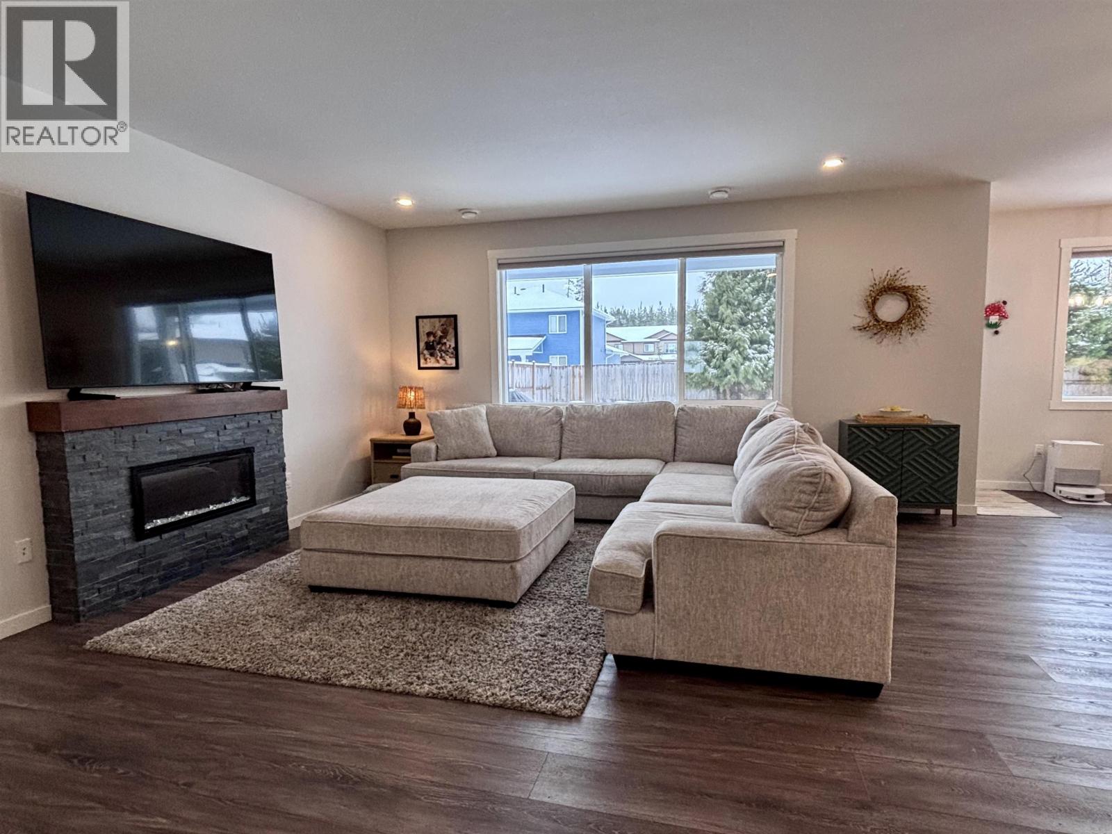 3903 WIRTL Street, Terrace