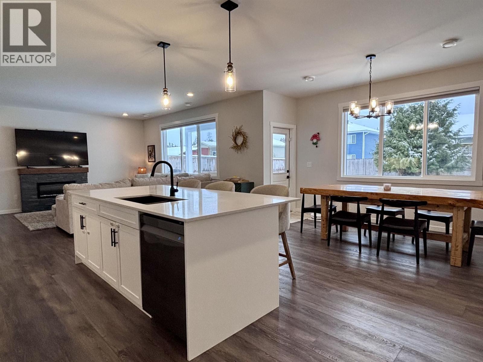 3903 WIRTL Street, Terrace