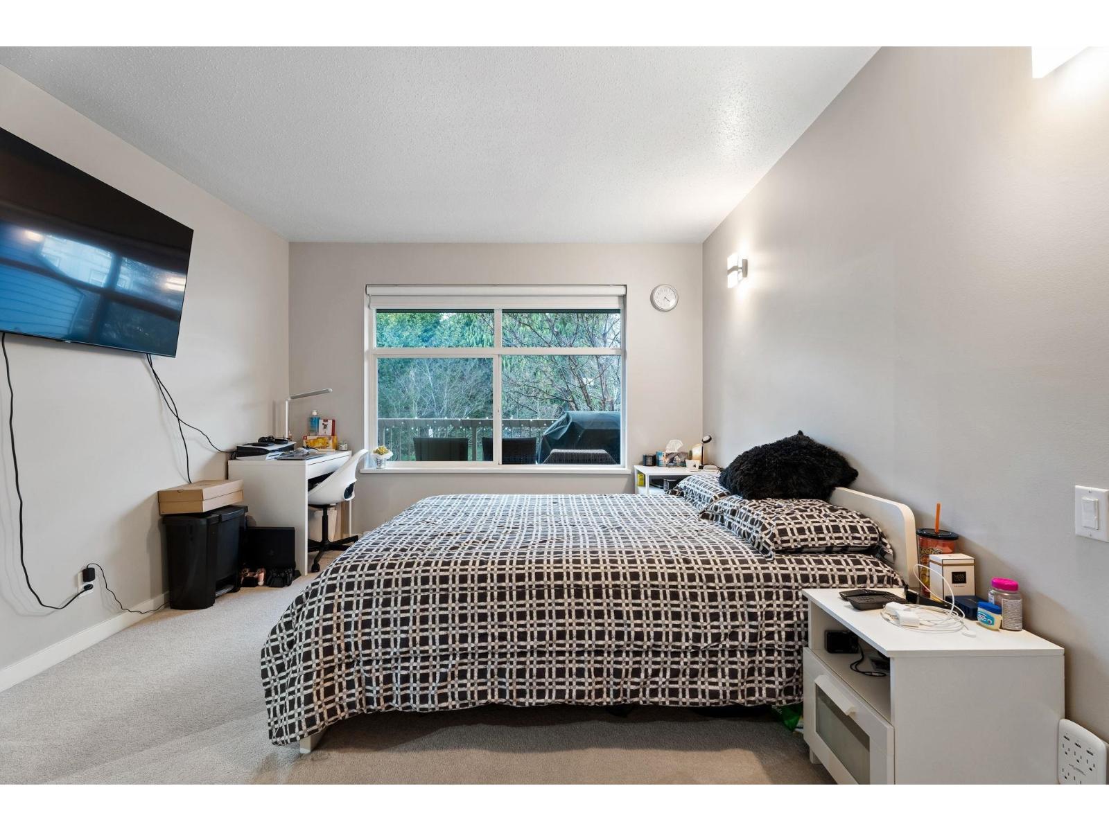 203 14885 105 AVENUE, Surrey