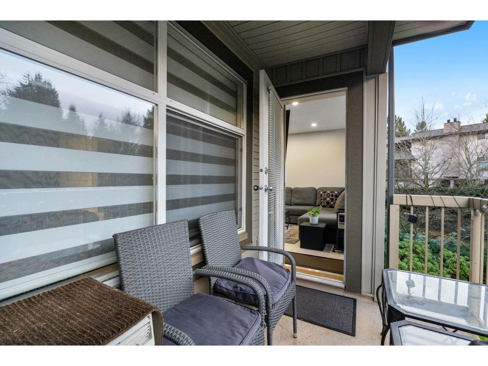 203 14885 105 AVENUE, Surrey