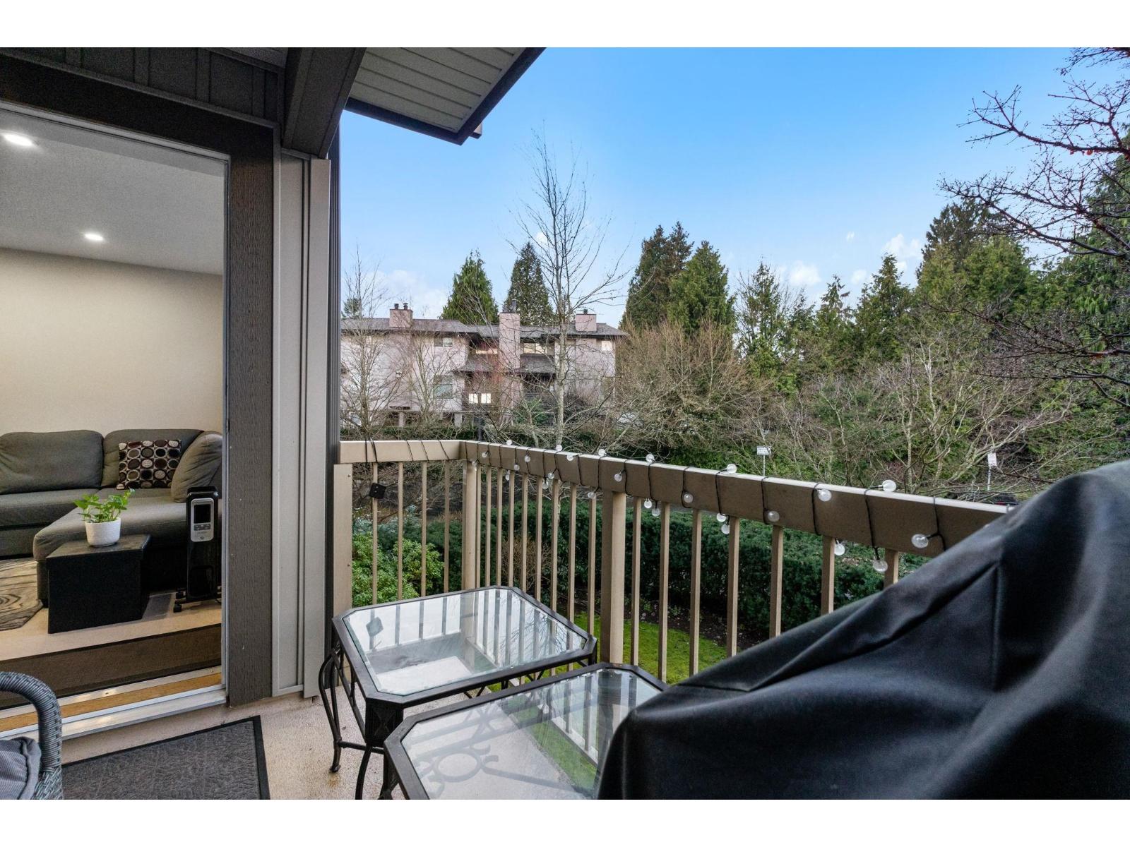 203 14885 105 AVENUE, Surrey