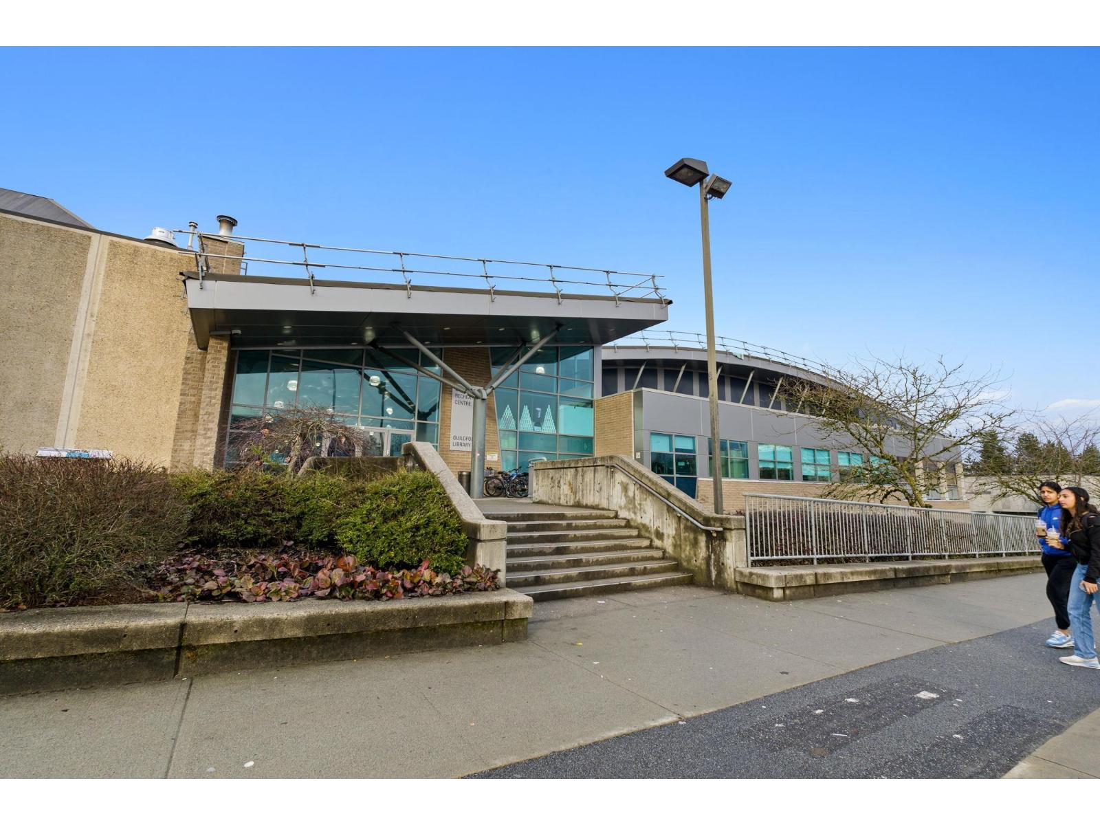 203 14885 105 AVENUE, Surrey