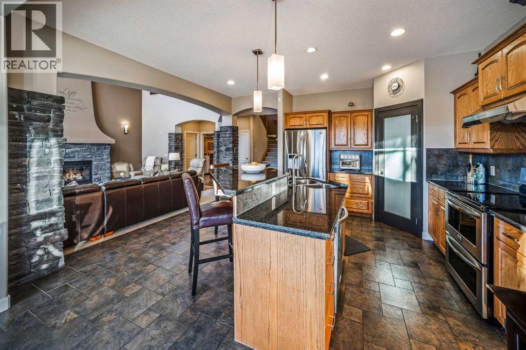 Single Family House for Sale in  Sherwood Point NW Sherwood Calgary 