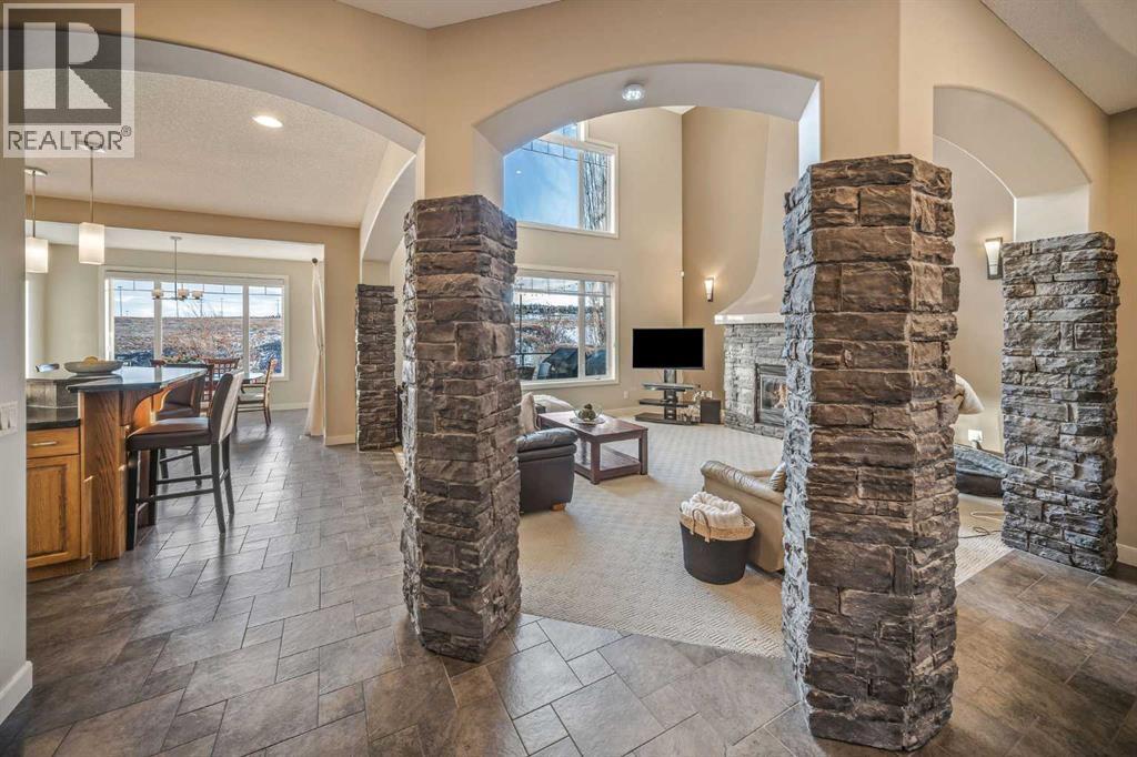 Single Family House for Sale in  Sherwood Point NW Sherwood Calgary 