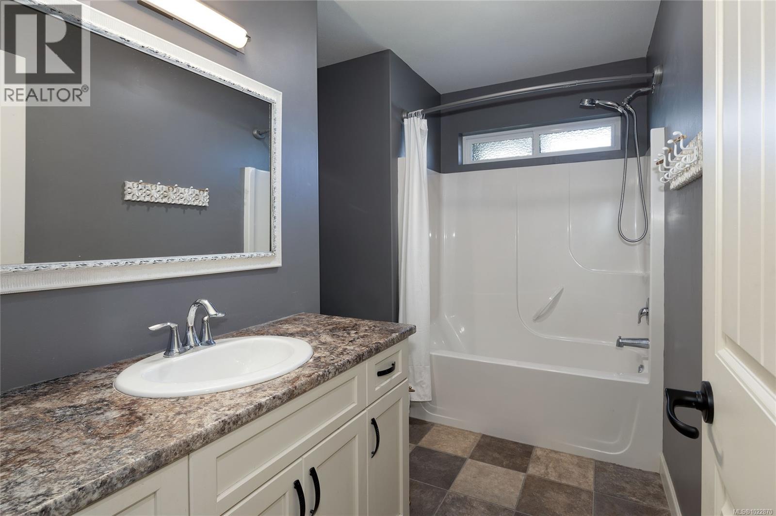 2065 Morello Pl, Courtenay