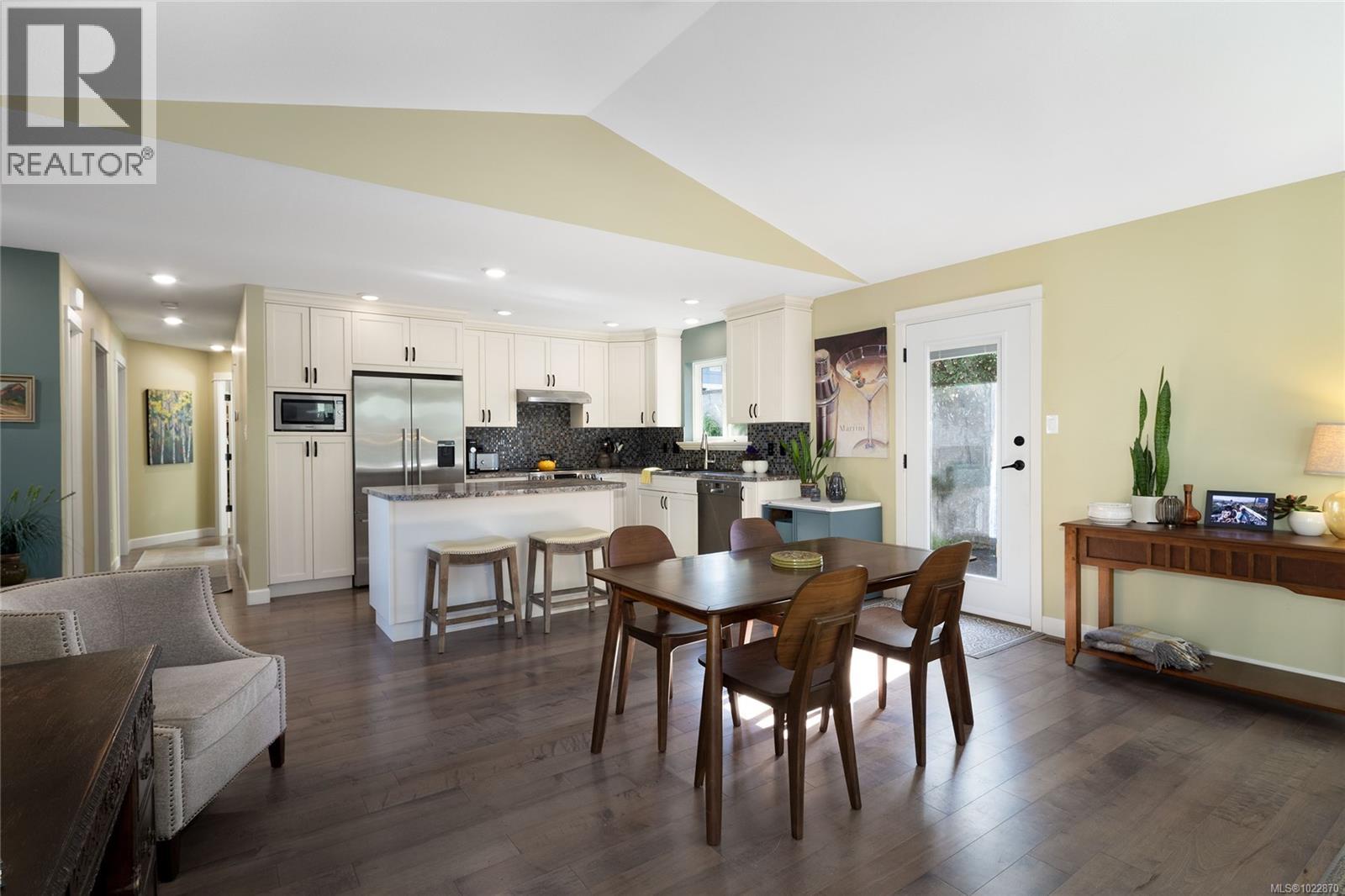 2065 Morello Pl, Courtenay