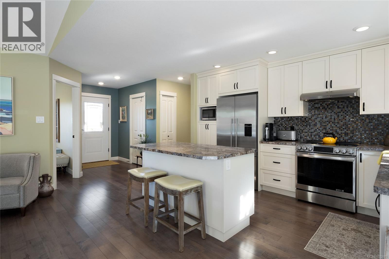 2065 Morello Pl, Courtenay