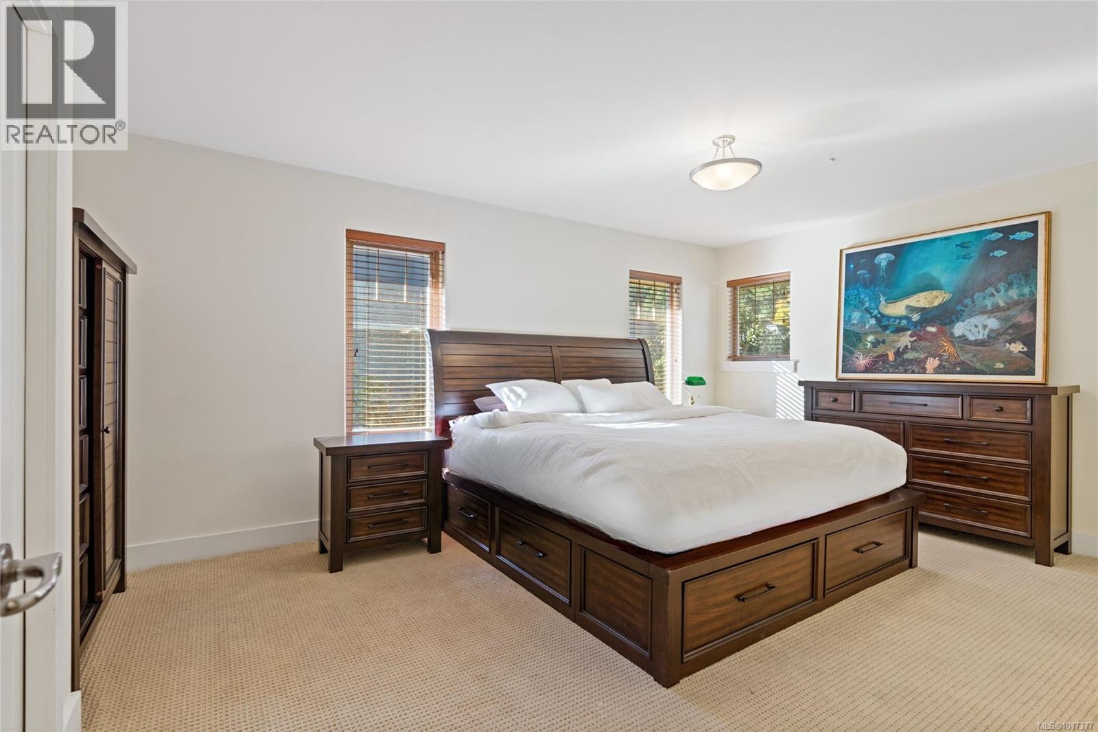  2151 Harrow Gate, Langford