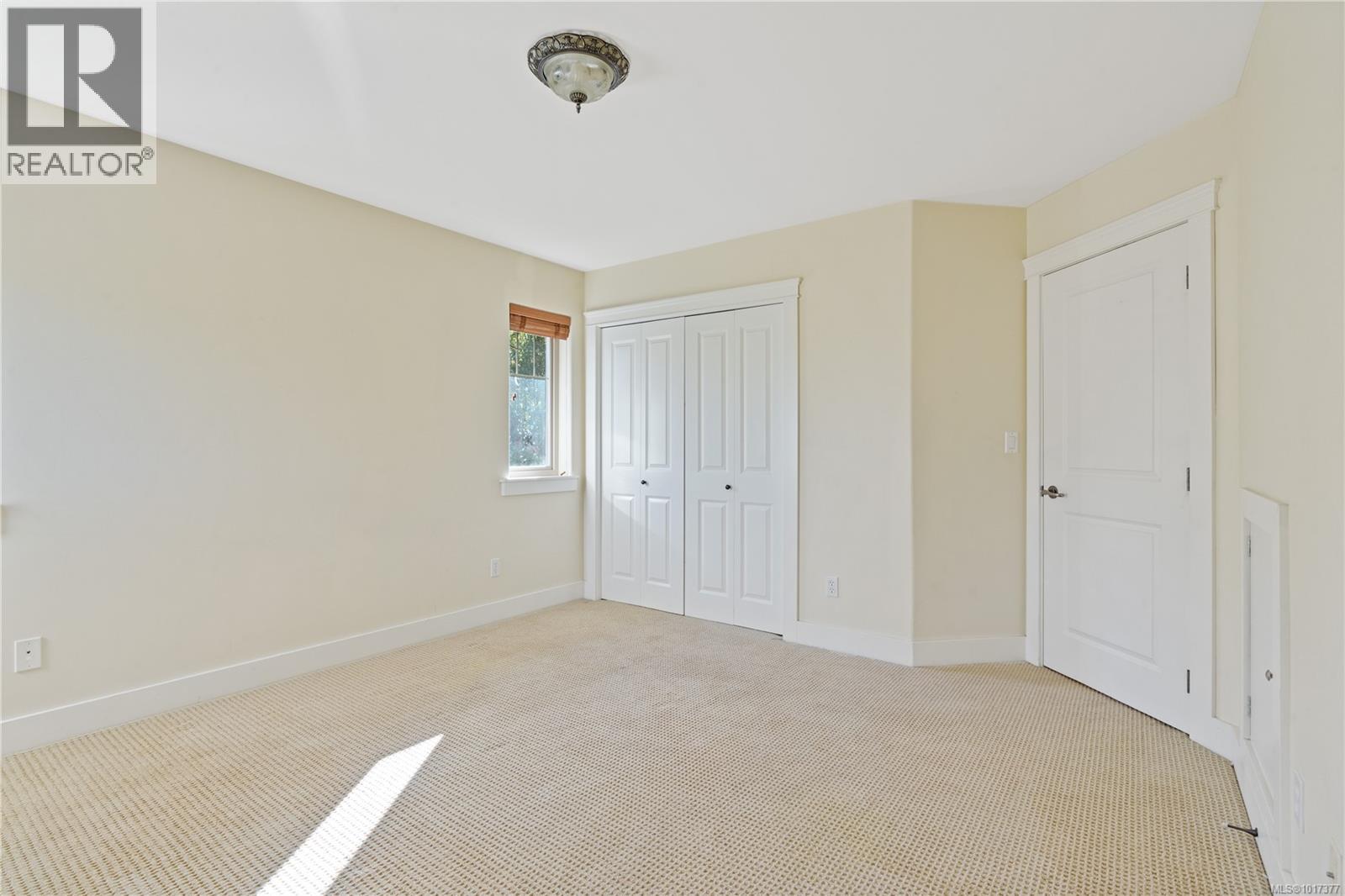  2151 Harrow Gate, Langford