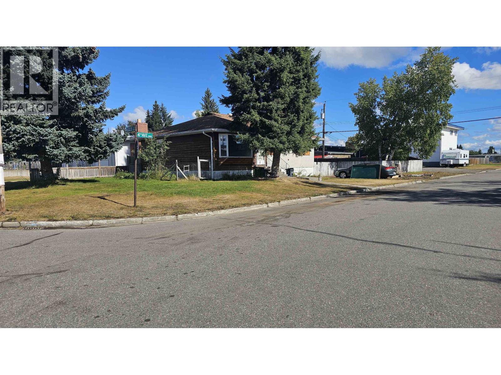 3962 4TH AVENUE - 13