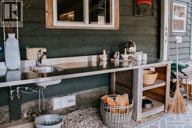 172 6th Street, Coalmont-Tulameen