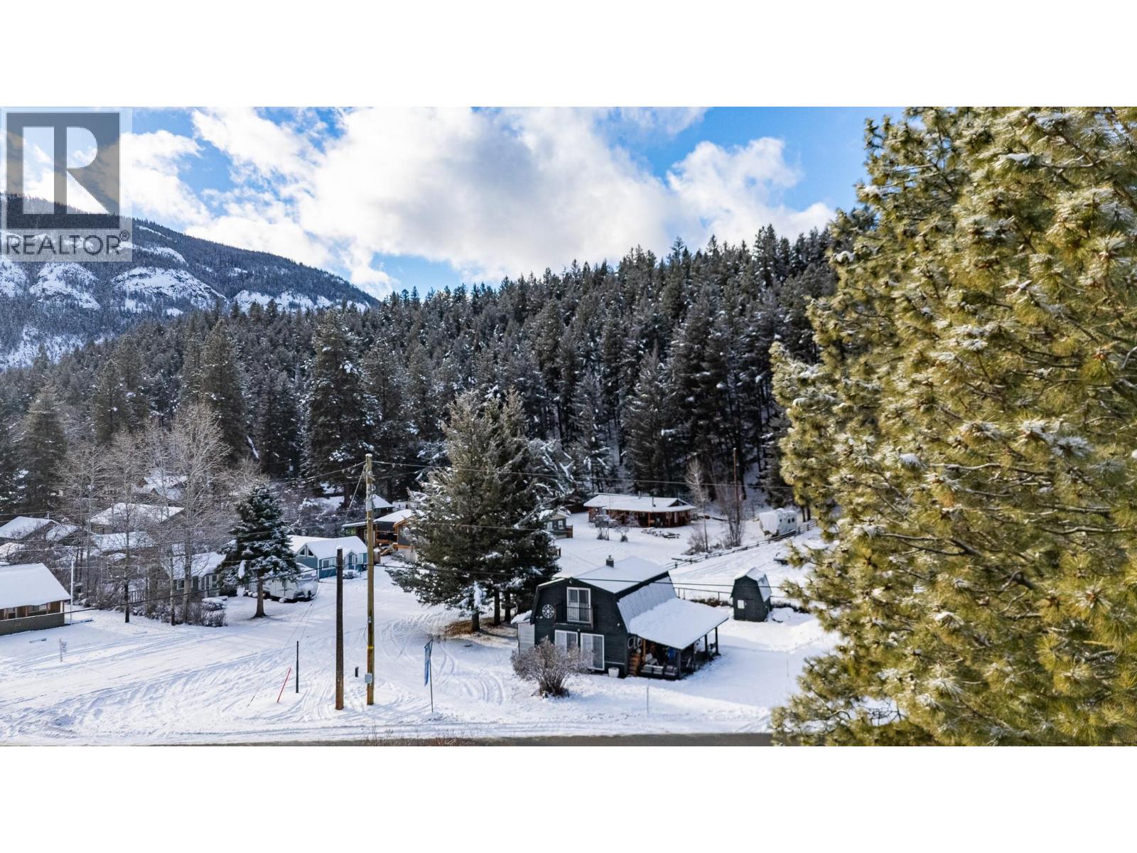 172 6th Street, Coalmont-Tulameen