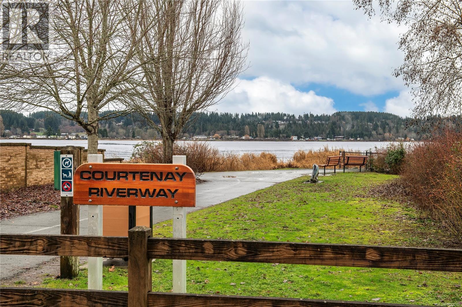 102 3070 Kilpatrick Ave, Courtenay