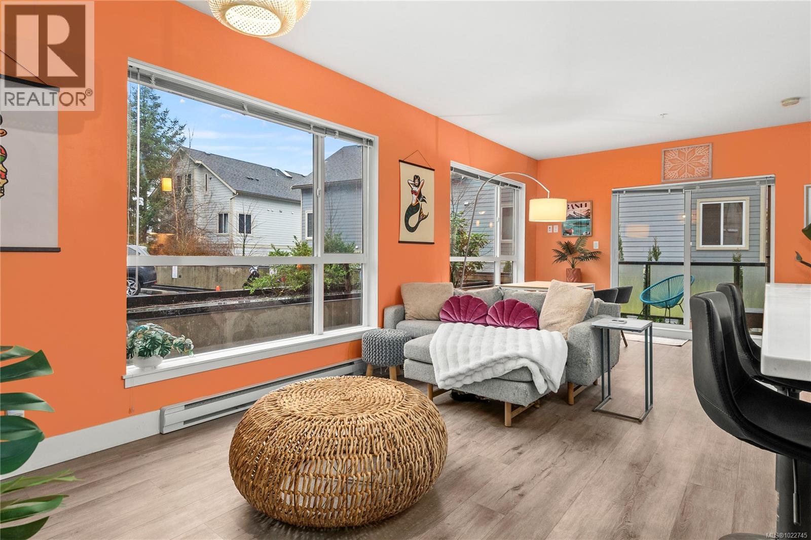 102 3070 Kilpatrick Ave, Courtenay