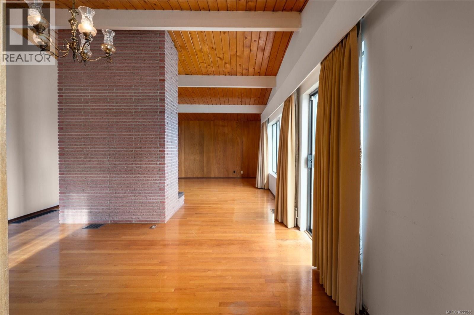 912 CAPILANO PL - 15