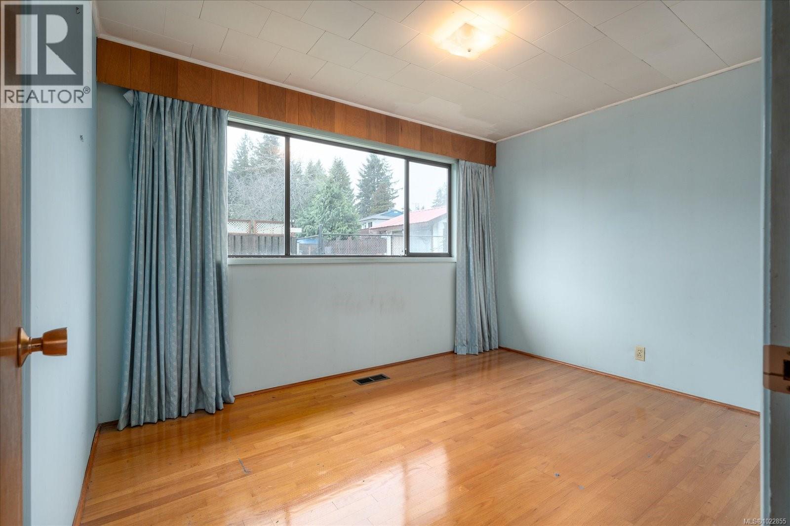 912 CAPILANO PL - 24