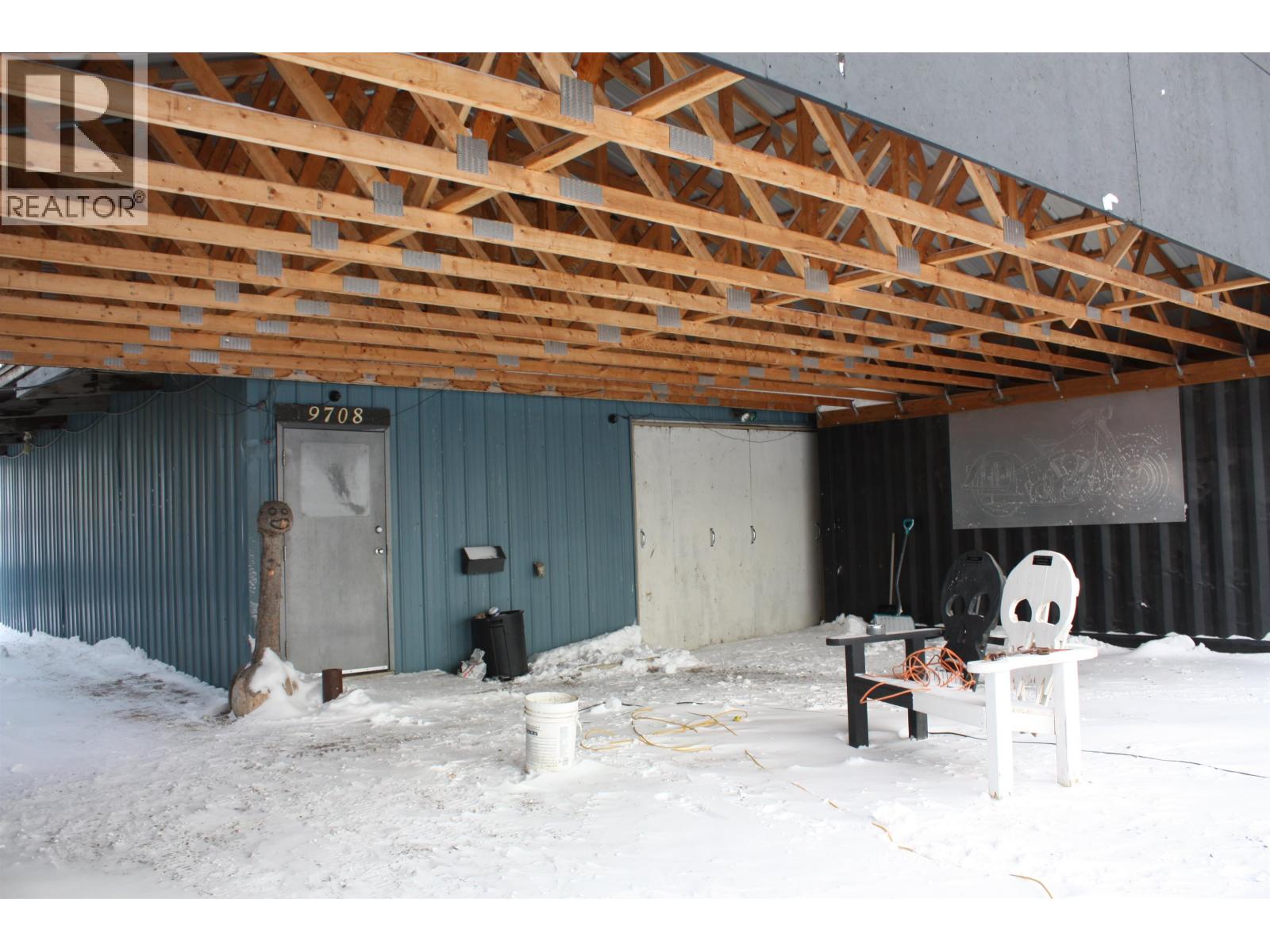 9708 SIKANNI ROAD - 4