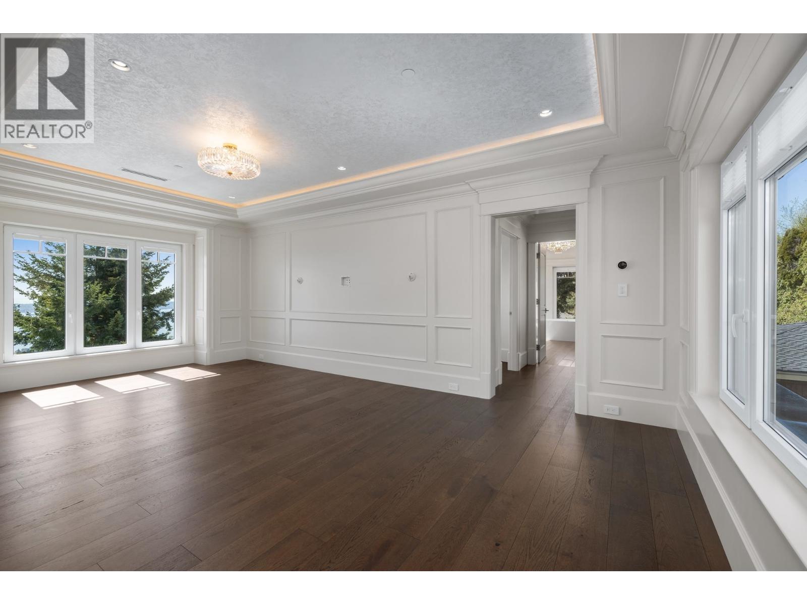 1365 WHITBY ROAD, West Vancouver