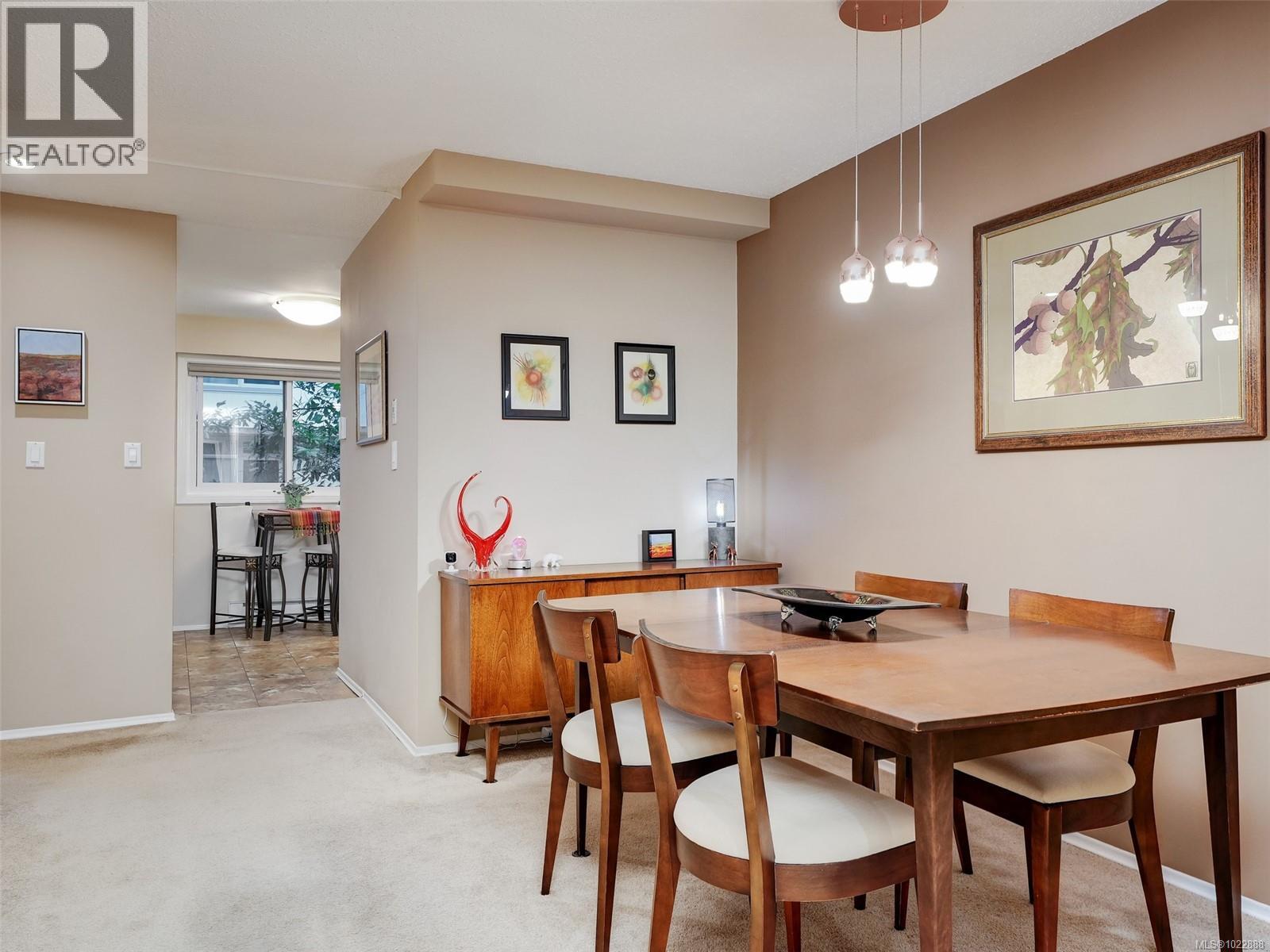 306 280 Douglas St, Victoria