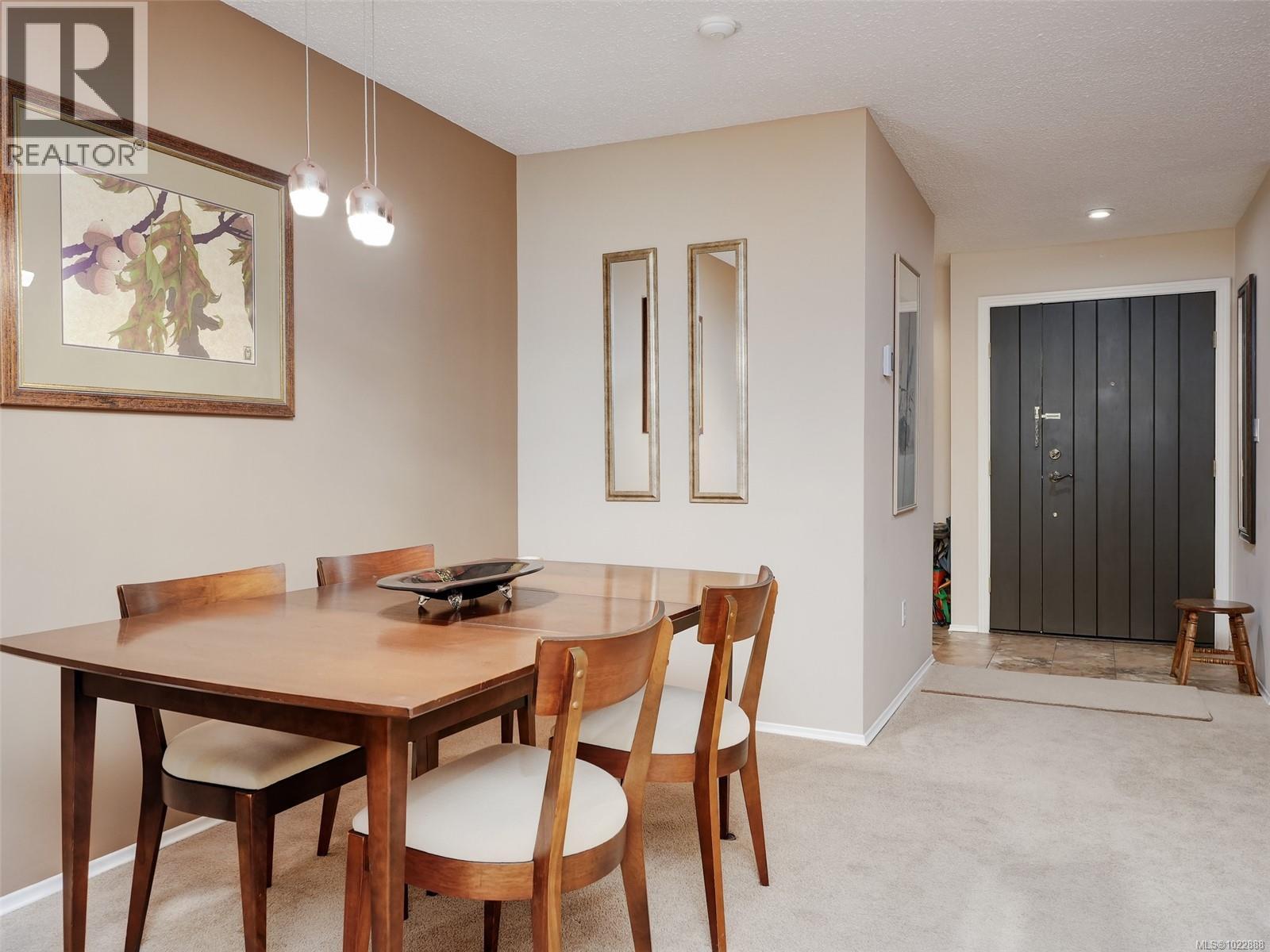 306 280 Douglas St, Victoria