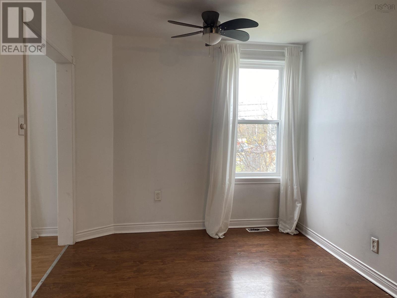 Property 11 of 22 of 6 Jubilee Lane