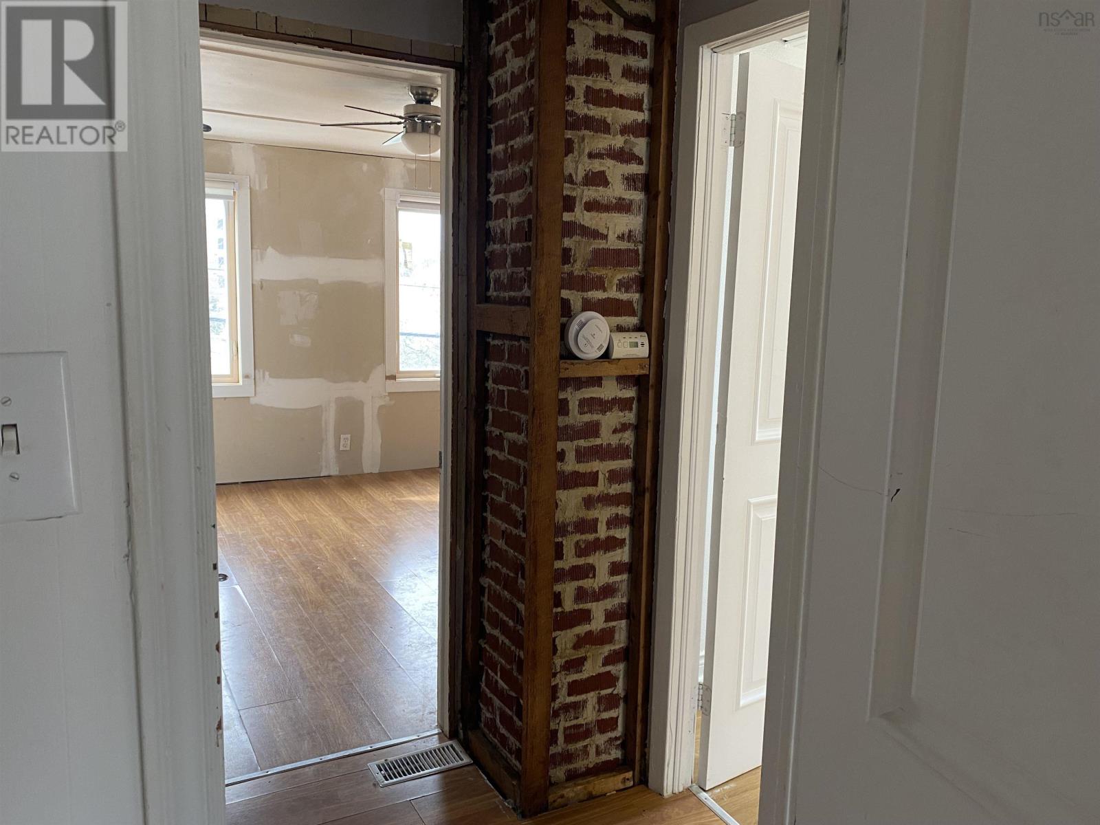 Property 14 of 22 of 6 Jubilee Lane