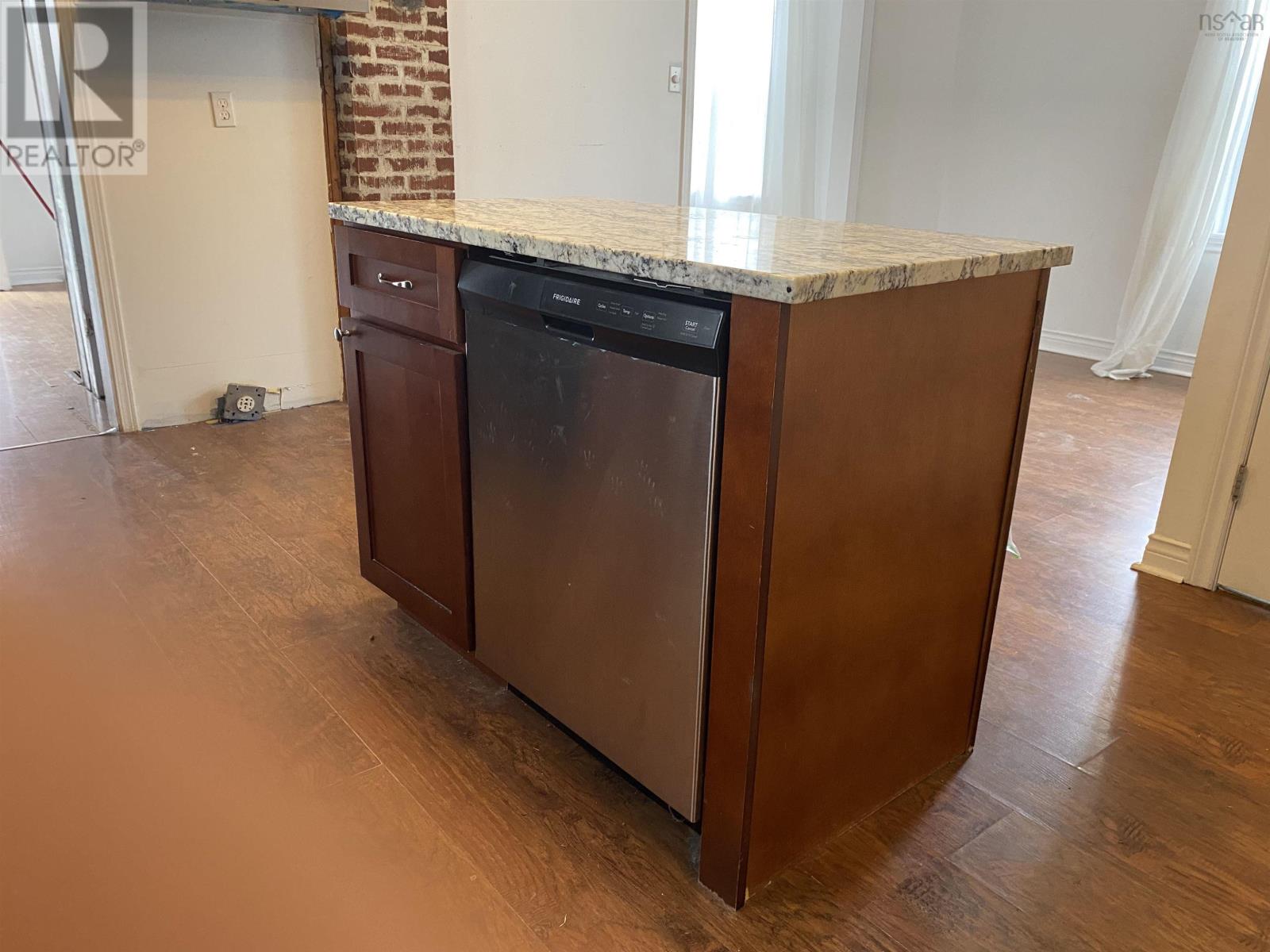 Property 9 of 22 of 6 Jubilee Lane