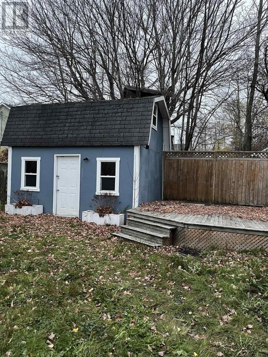 Property 6 of 22 of 6 Jubilee Lane