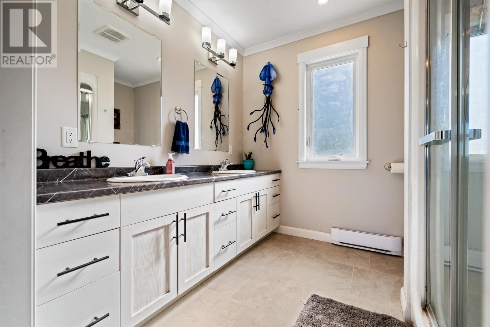 Property 23 of 32 of 39 Brandon Court