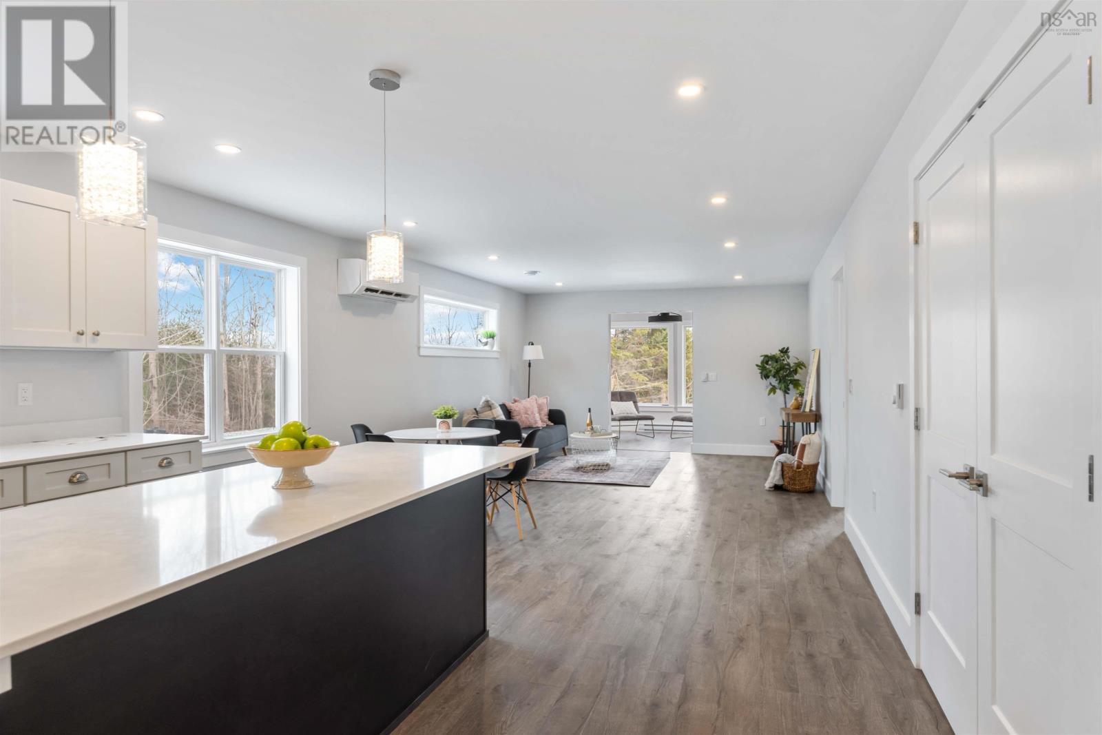 Property 8 of 26 of 38 Pemberton Avenue