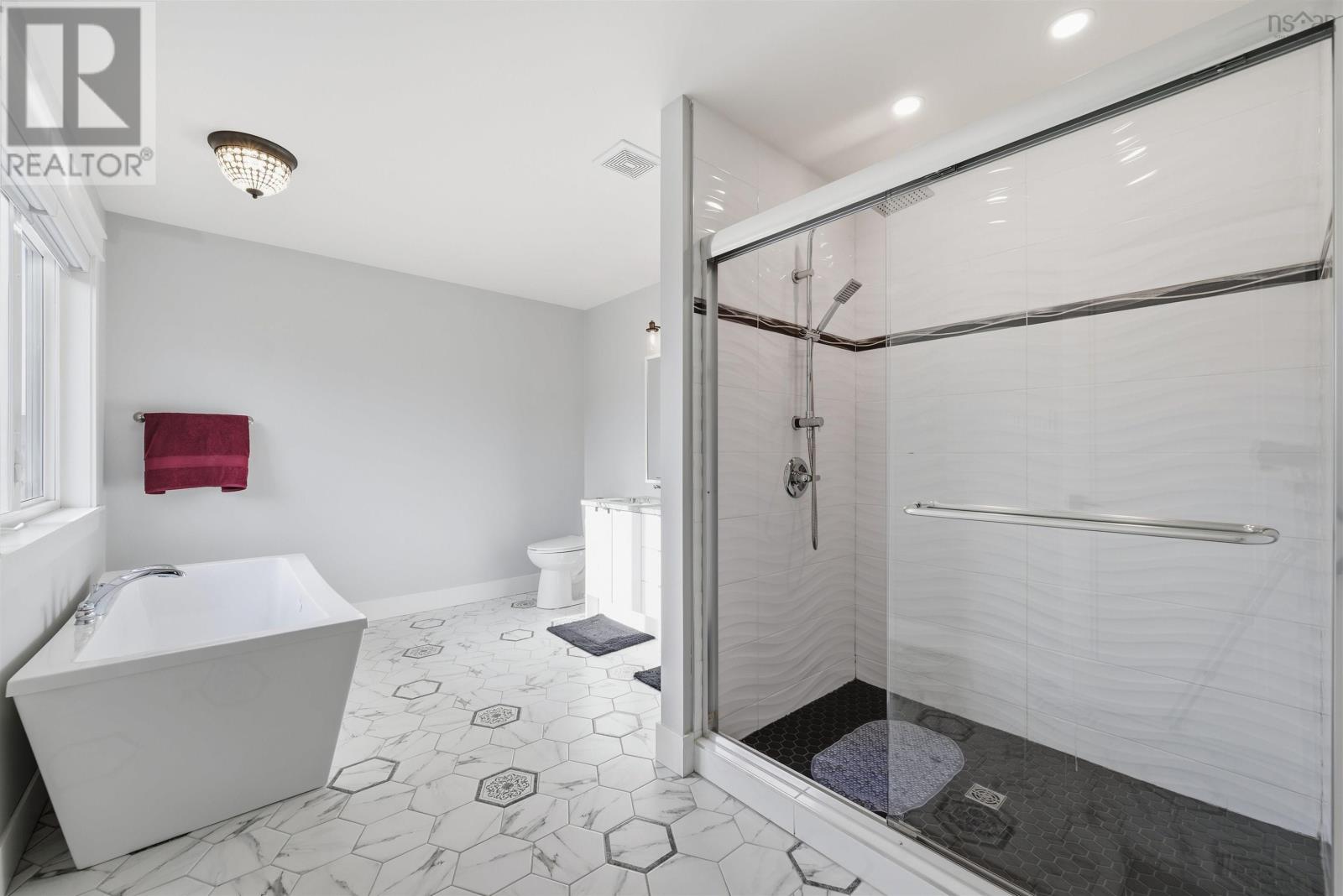 Property 27 of 51 of 404 Starboard Drive