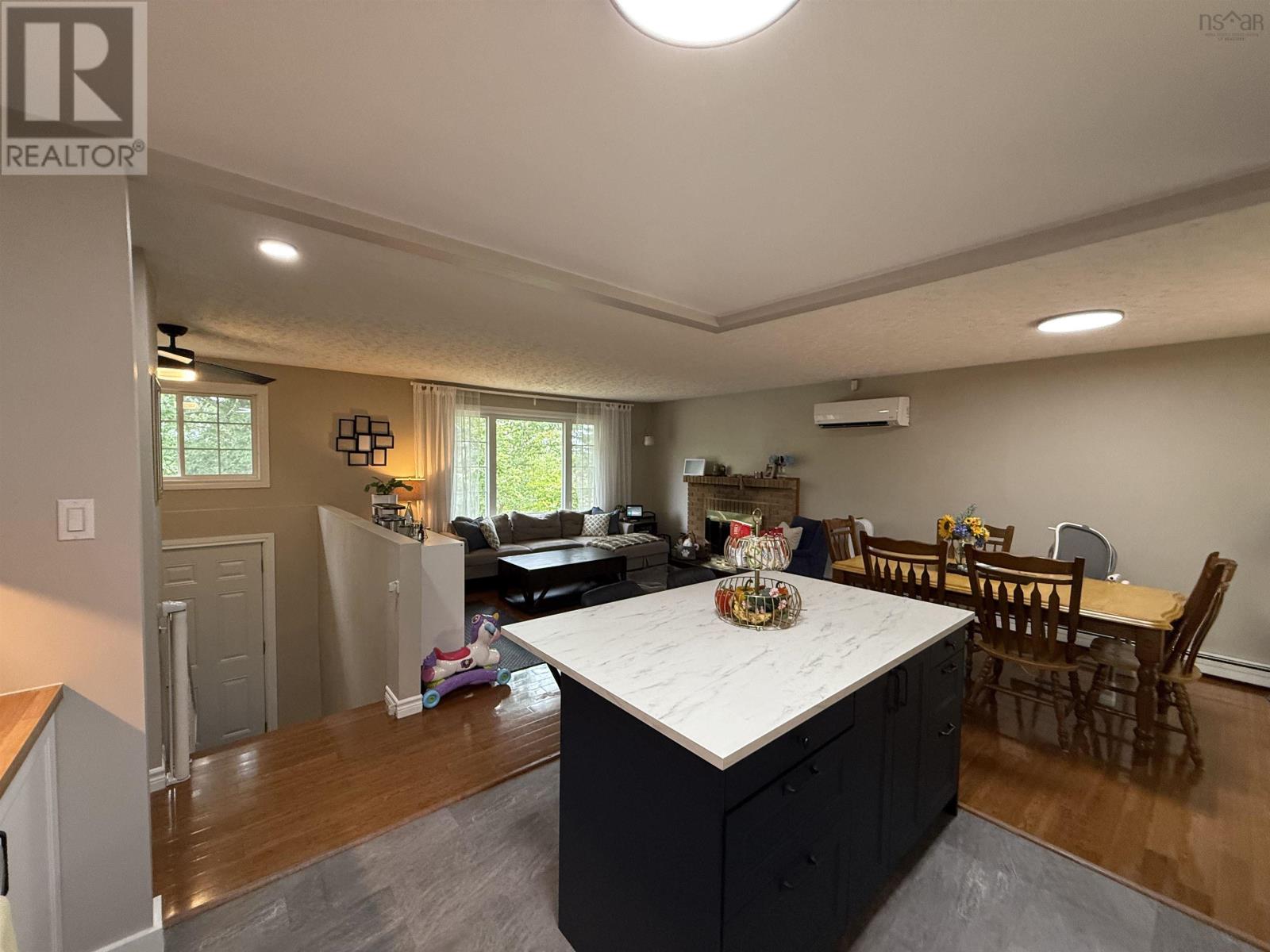 Property 2 of 41 of 37 Echo Forest Drive