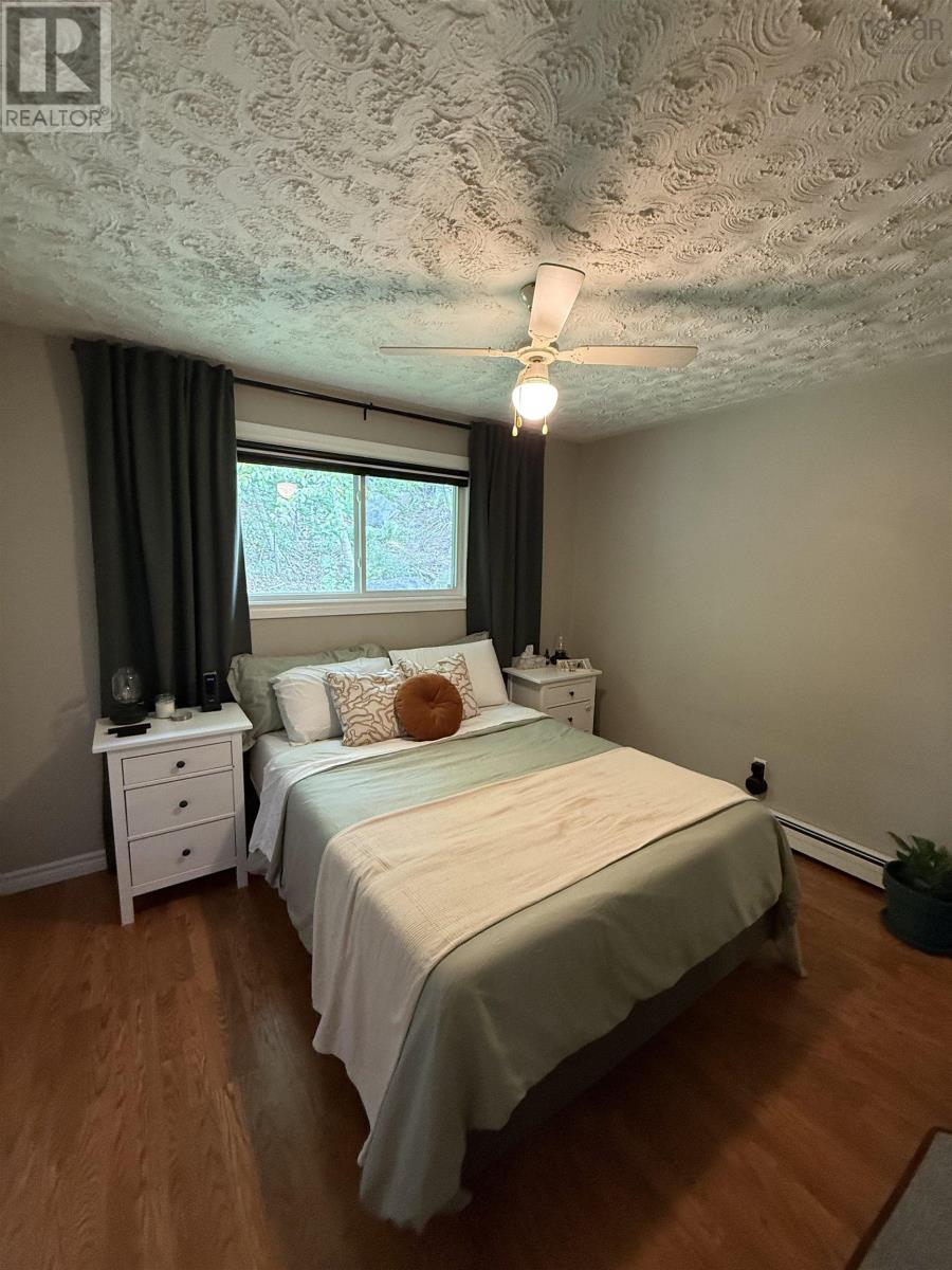 Property 10 of 41 of 37 Echo Forest Drive