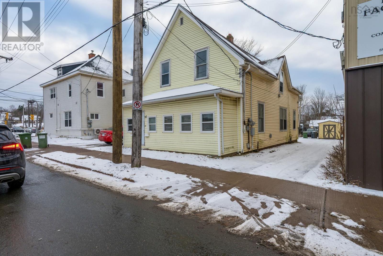 Property 43 of 49 of 62 Young Street