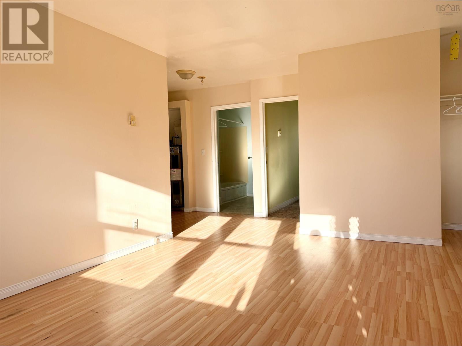 Property 25 of 36 of 2695 Sackville Drive