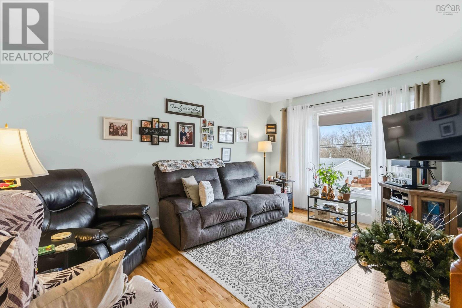 Property 6 of 49 of 22 Grennan Drive